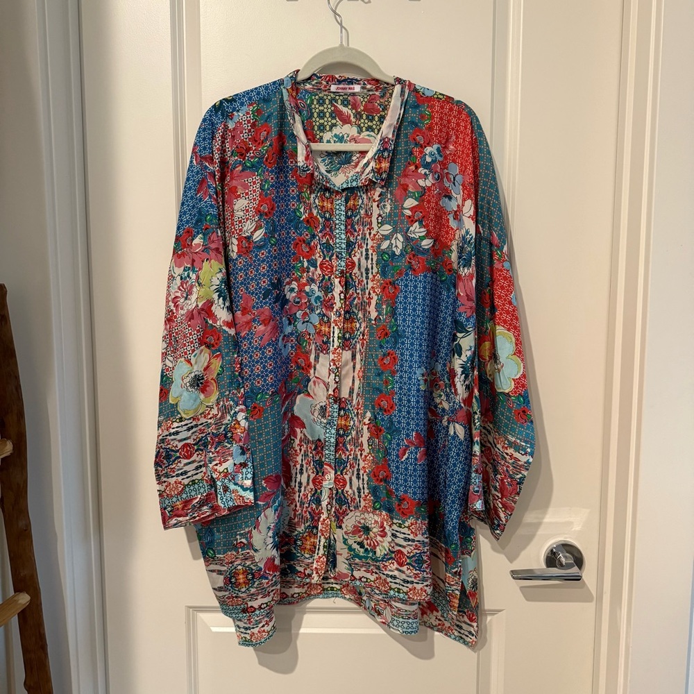 Johnny Was 100% silk blouse